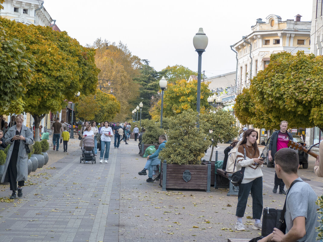 На улицах  города - Валентин Семчишин