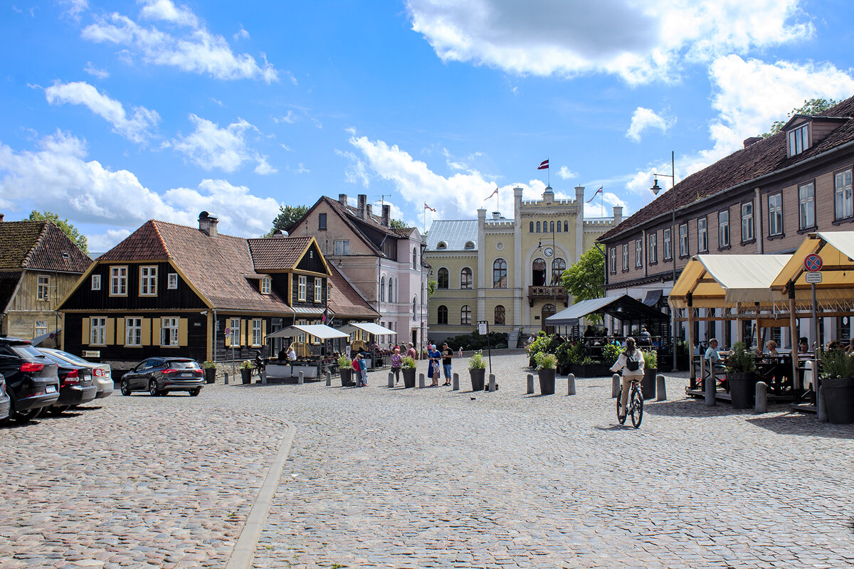 Centers Kuldigas pilsetā - Roman Ilnytskyi