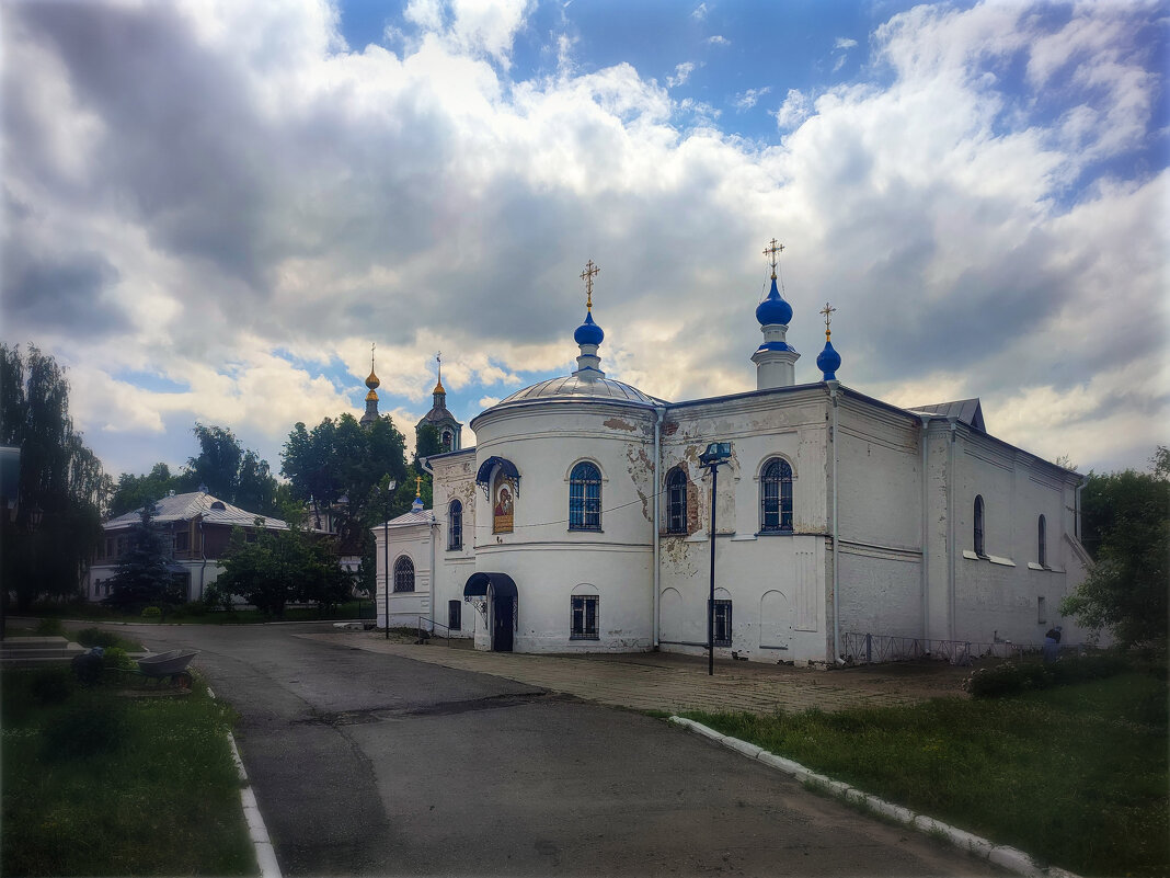 Свято-Успенский Княгинин женский монастырь города Владимира - AZ east3