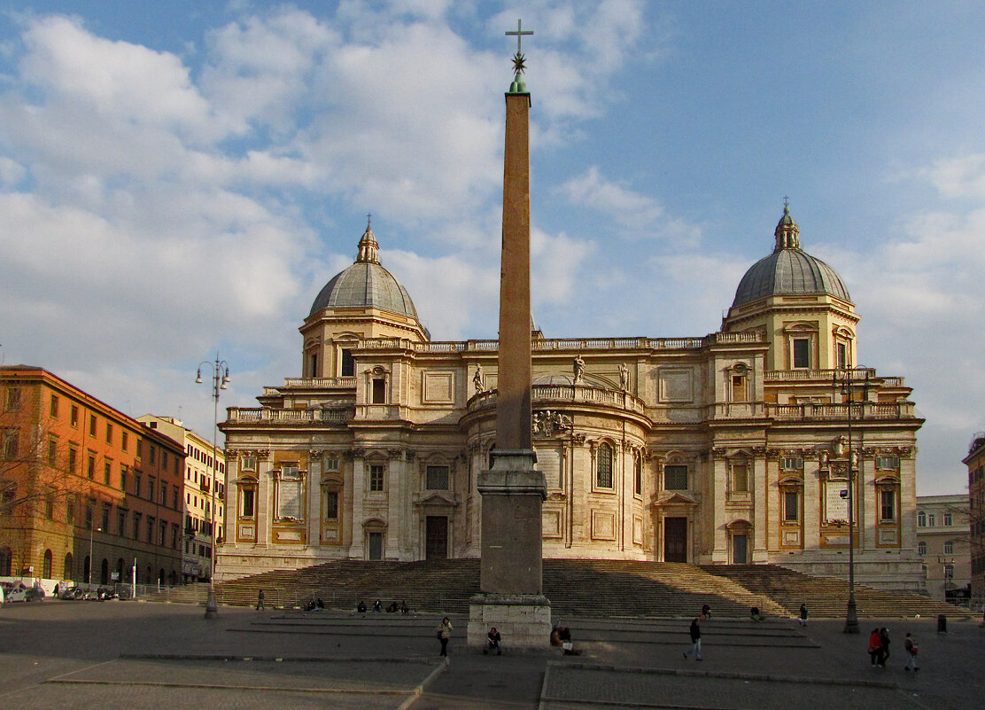 Базилика-Санта-Мария-Маджоре Basilica-di-S.Maria-Maggiore или Дом пресвятой Богородицы - ИРЭН@ .