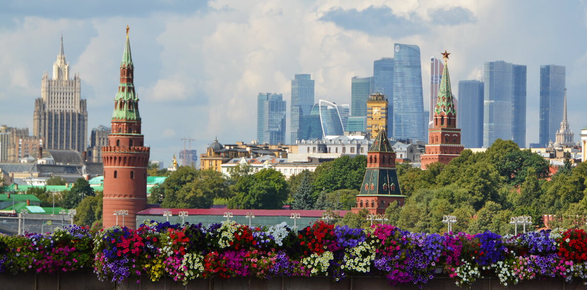 Лето в Москве - Анастасия Смирнова