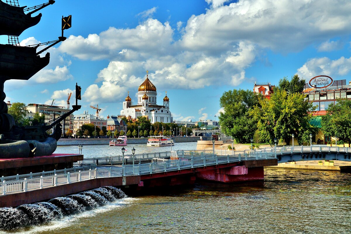 МОСКОВСКИЕ ВИДЫ - АЛЕКСАНДР 