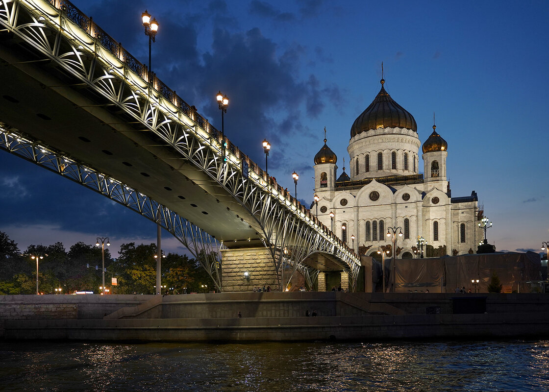 С прогулки по Москве-реке - Андрюс Кир