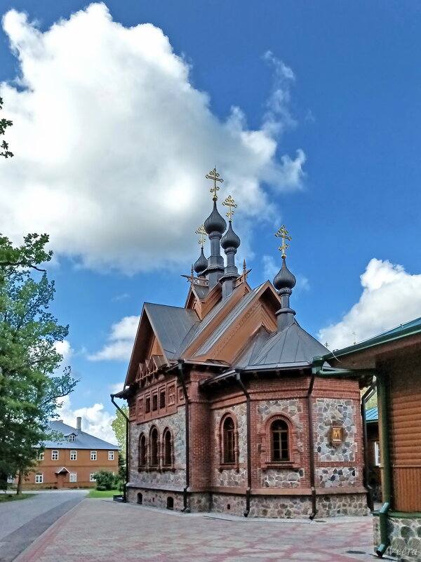 Церковь во имя свт. Алексия и вмчц. Варвары - veera v