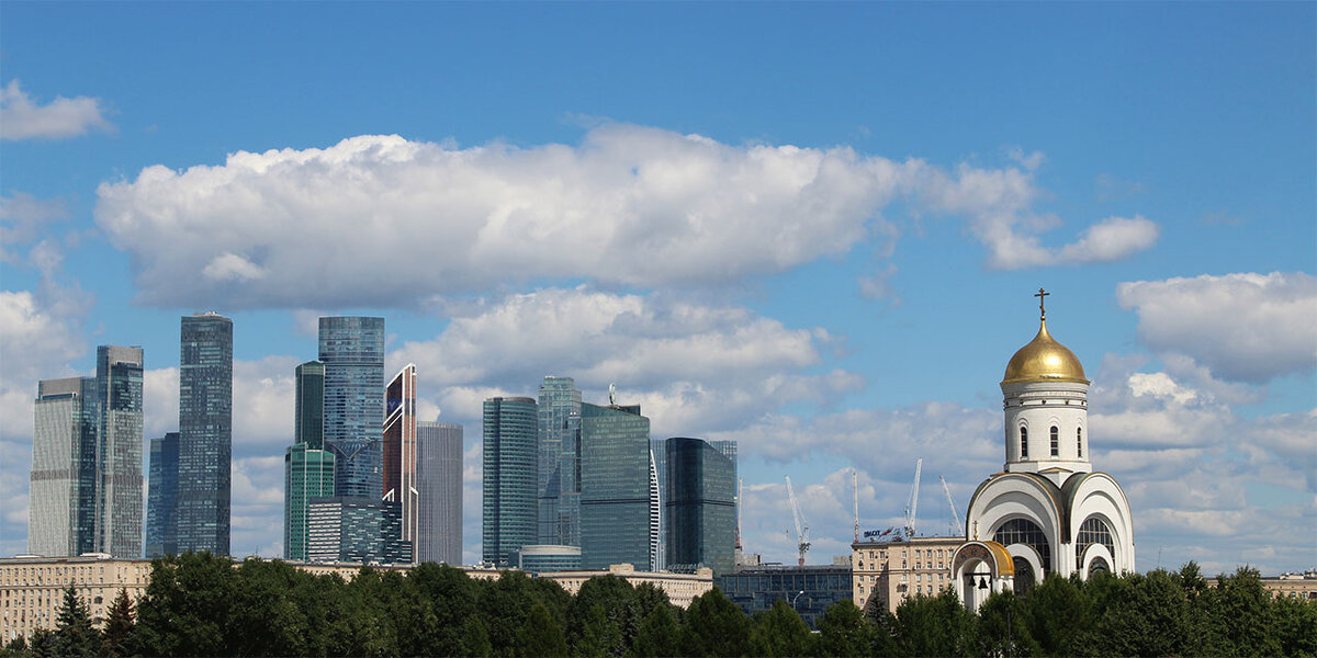 Москва-Сити и Храм Георгия - победоносца на Поклонной горе - Любовь ***