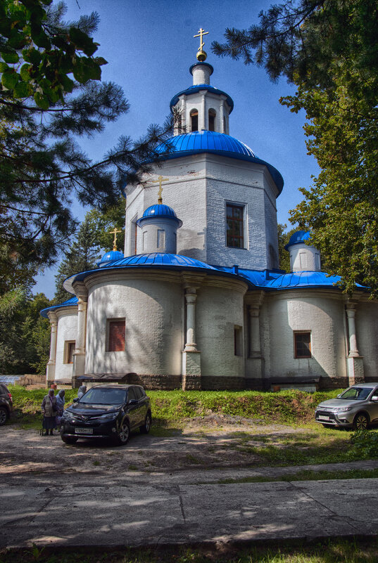 Церковь Успенния в с.Петрово-Дальнее - Юрий Яньков