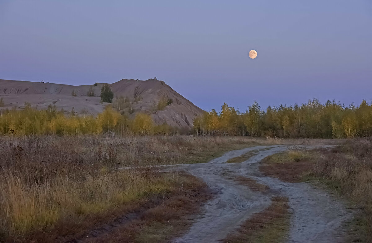 Красная луна - Александр Гурьянов