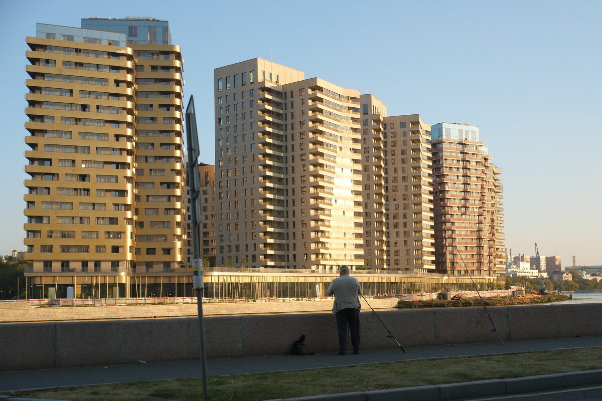 Новостройка в Москве - Лютый Дровосек