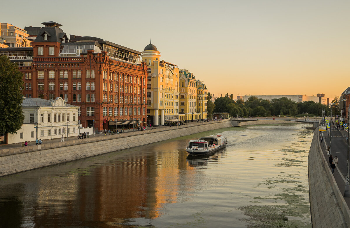 Водоотводный канал - Галина Бехметьева