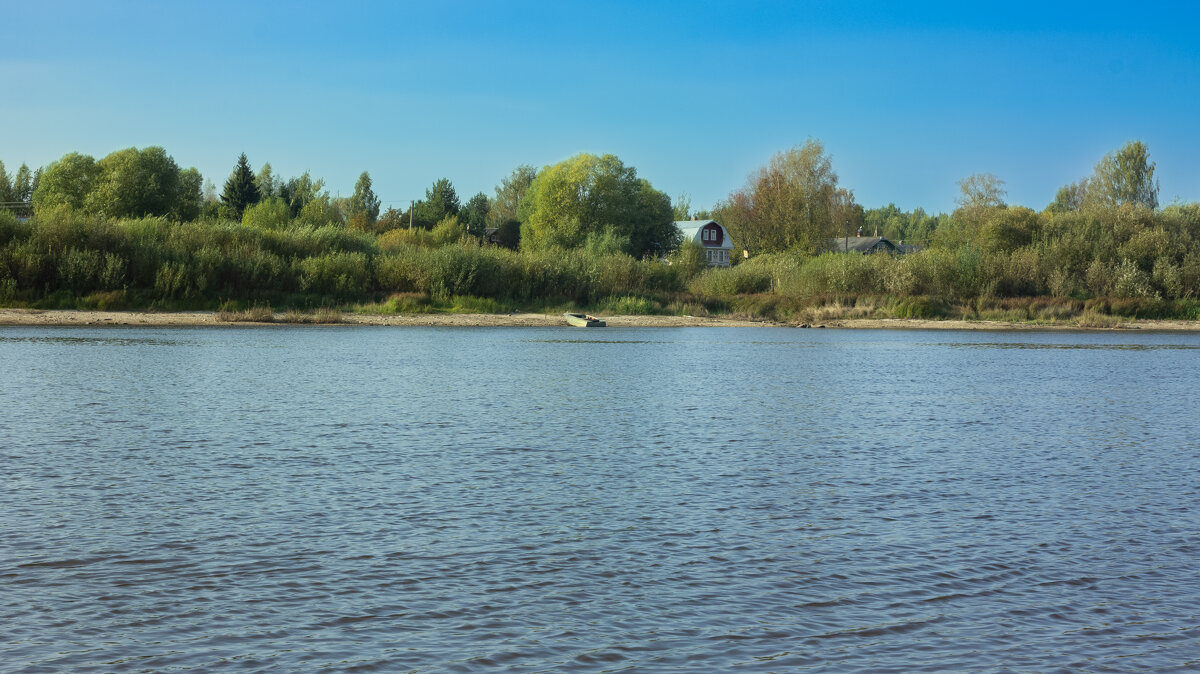 The village of Pakhotino from the side of the Sukhona River on a September day | 8 - Sergey Sonvar