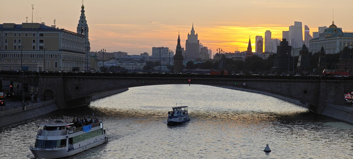 Вид на Большой Москворецкий мост - <<< Наташа >>>