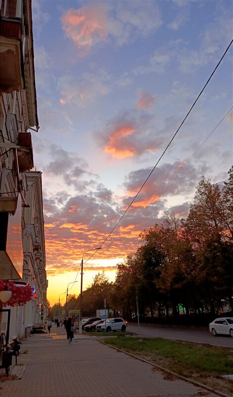 Закат в городе. - Светлана 13.06.