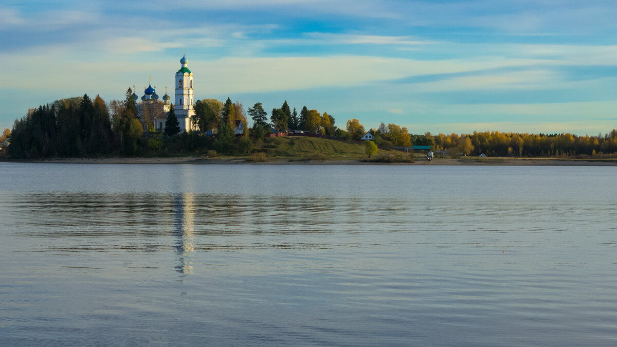 Church of Athanasius the Great on the bank of the Kubena River in October | 17 - Sergey Sonvar