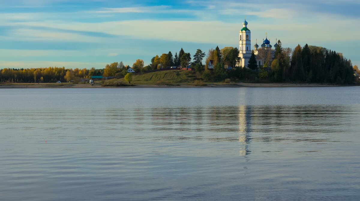 Church of Athanasius the Great on the bank of the Kubena River in October | 20 - Sergey Sonvar