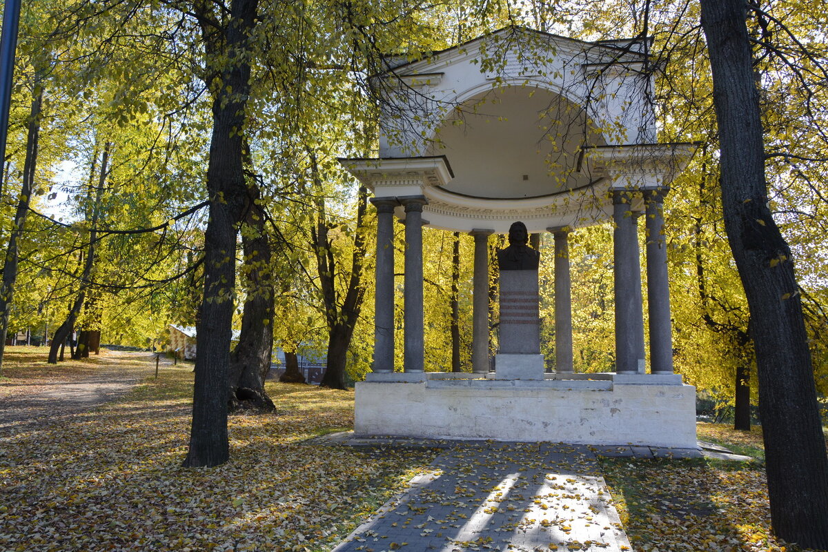 Беседка ПетраI в Лефортовском парке - Анастасия Смирнова