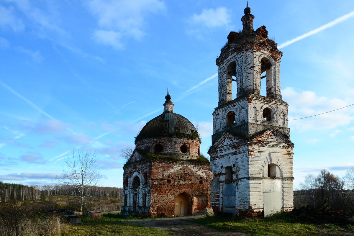 Старинный Храм. - Михаил Колосов 