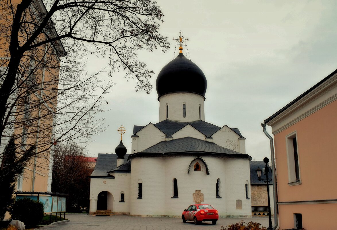 Покровский храм Марфо-Мариинской обители. - Татьяна Помогалова