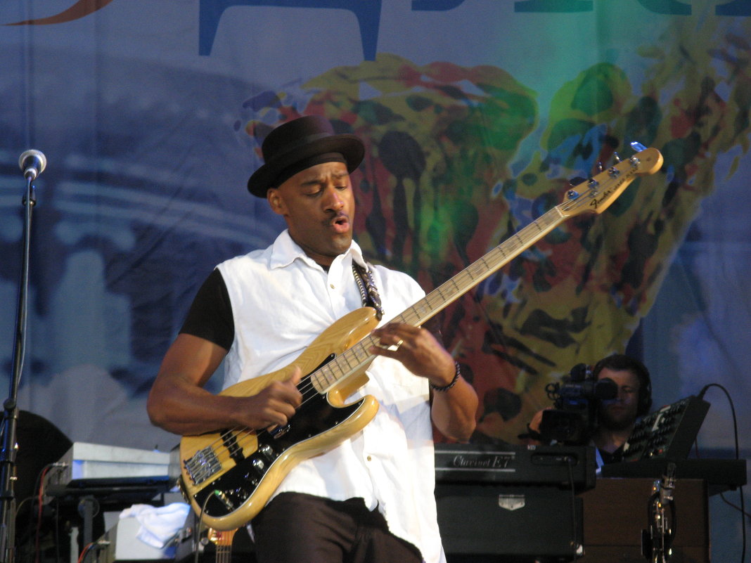 Marcus Miller* - Michael Korchagin