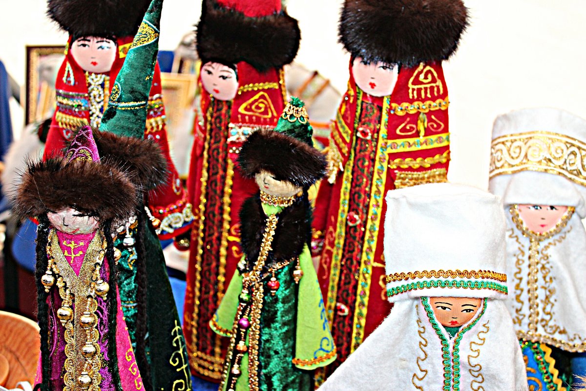 Казахские куколки - Madina Kerei