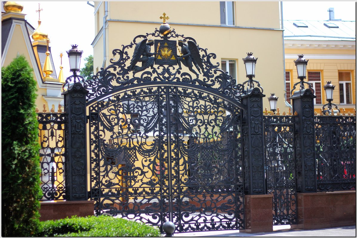 Ворота и калитка часовни Архангела Гавриила. - Василий Григорьевич 