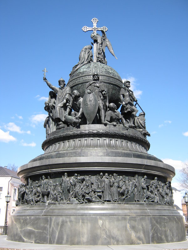 Памятник тысячелетию России в Великом Новгороде - Евгений 