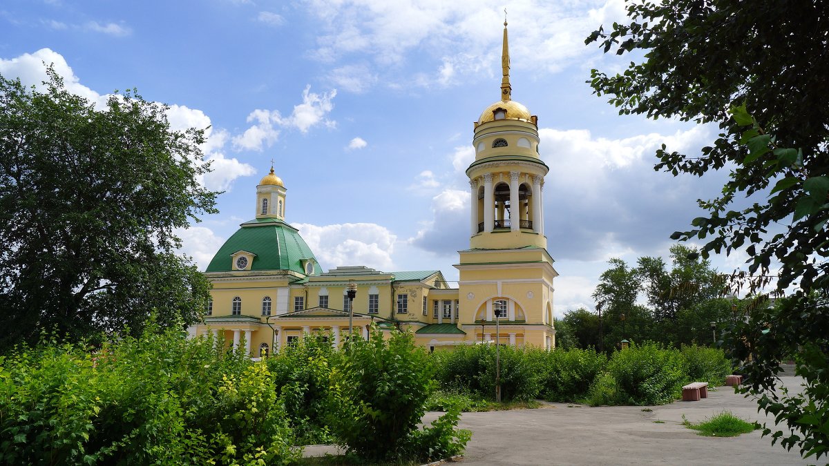 Троицкая  церковь - Геннадий Дмитриев