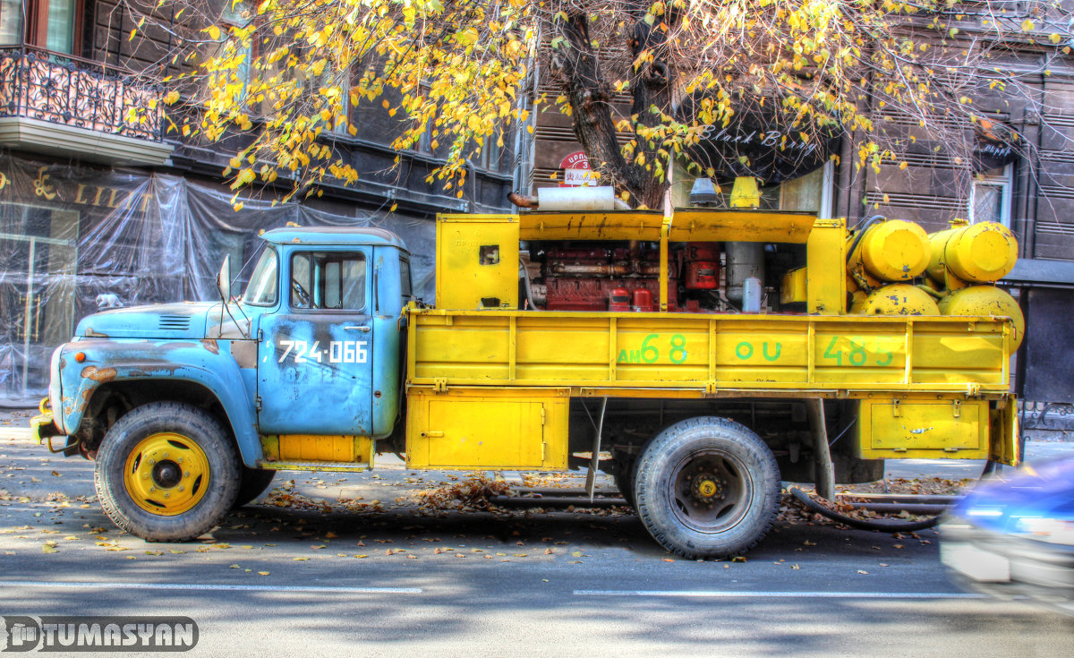 Yerevan car - Levon 