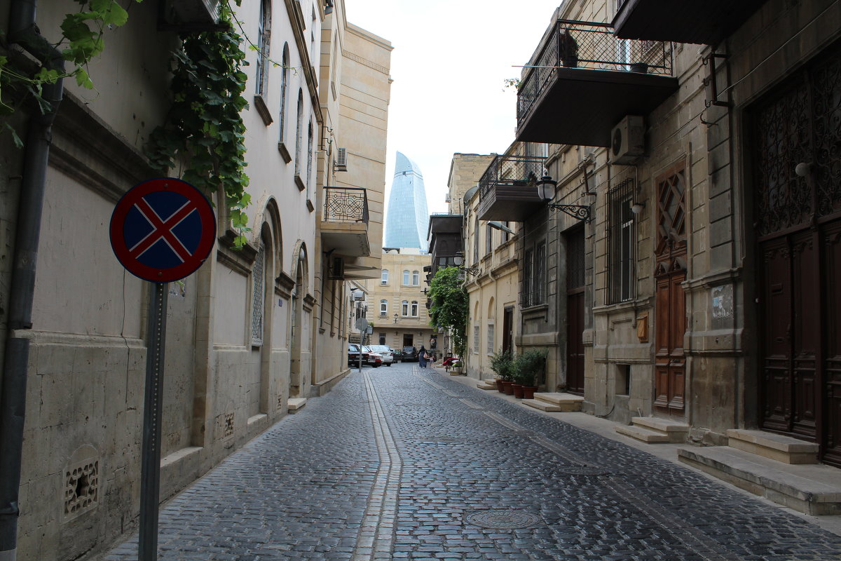 улочки старого Баку... - Ирина 