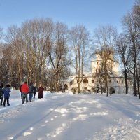 Направь же меня, не мешкая, на праведный путь и в дом... :: Ирина Данилова