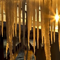 Ледяные сталактиты :: Геннадий Валеев