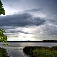 Свинцовое небо. :: Константин Иванов