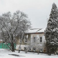 Зима на Комсомольском :: Константин Бобинский