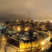 Таллин ночью :: Виктор Истомин
