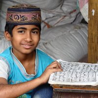 Мальчик читающий Коран... :: Игорь 