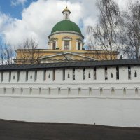 Внутренняя стена Свято-Данилова Монастыря :: Владимир Прокофьев