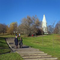 Осень в парке Коломенское :: Эльмира Суворова
