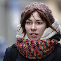 В меланжевом шарфике... :: Анна Корсакова
