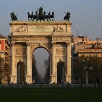 Эта арка помнит Наполеона! Милан. :: Виктор Семенов