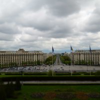 Площадь перед Дворцом Парламента :: Сергей Столбов
