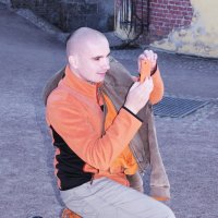 Юноша в оранжевом) :: Валерий Стогов