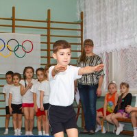 Многоплановая многоцентровая композиция "Прыг" в детском саду:) :: Дарья Казбанова