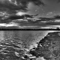 Закат над Сиверским озером :: Алексей Крупенников