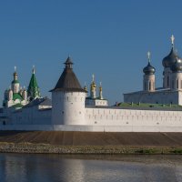 Свято-Троице-Макарьево-Желтоводский монастырь :: Дмитрий Гортинский