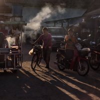 Вечер на тайском рынке :: Lara Korneeva