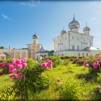 Варламо-Хутынский монастырь. :: Евгений Никифоров