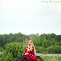 A girl and a horse :: Виктор Мушкарин (thepaparazzo)