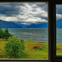 Вид из окна гостиницы :: Николай Фарионов