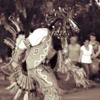 Танец индейца. :: Тимур 