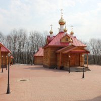 Деревянная церковь на территории  монастыря :: Любовь (Or.Lyuba) Орлова