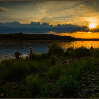 Рыбалка на закате :: Сергей Винтовкин